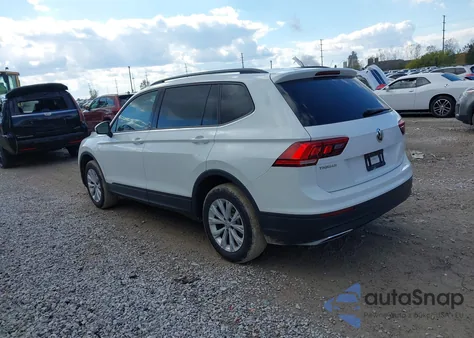 2018 Volkswagen Tiguan 2.0T S из США, поврежденный, VIN 3VV1B7AX3JM091722